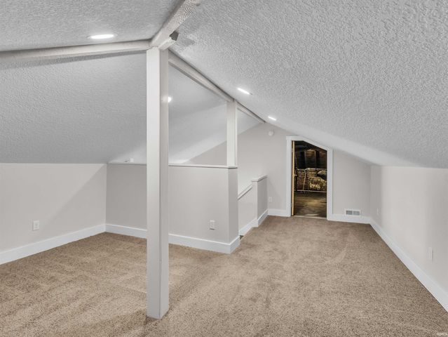 439 E Wayne Street, Fort Wayne, IN 46802