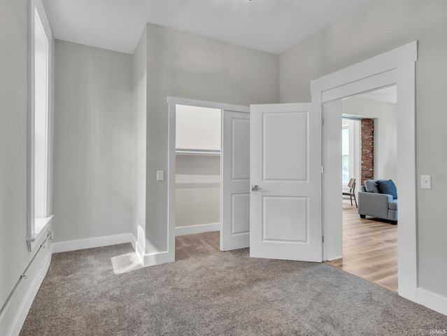 439 E Wayne Street, Fort Wayne, IN 46802