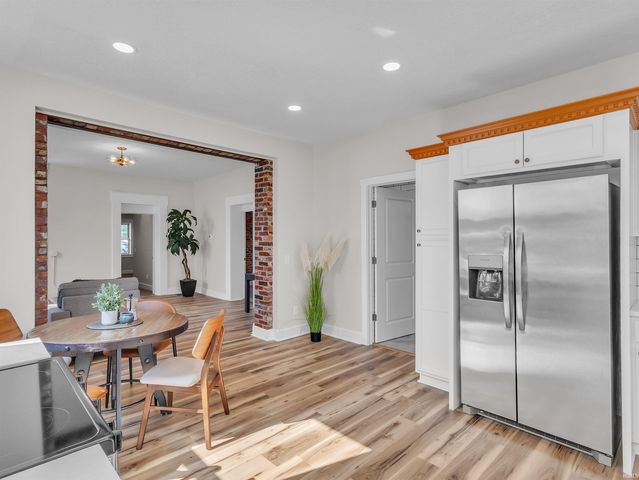 439 E Wayne Street, Fort Wayne, IN 46802