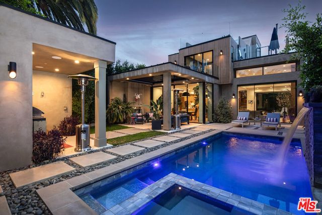 631 N Curson Avenue, Los Angeles, CA 90036