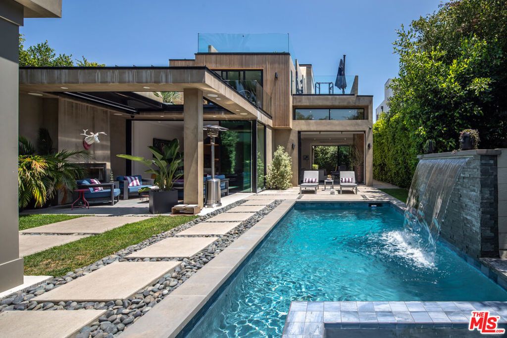 631 N Curson Avenue, Los Angeles, CA 90036