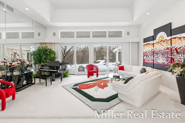 660 Indian Hills Drive, Hastings, MI 49058