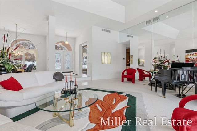 660 Indian Hills Drive, Hastings, MI 49058