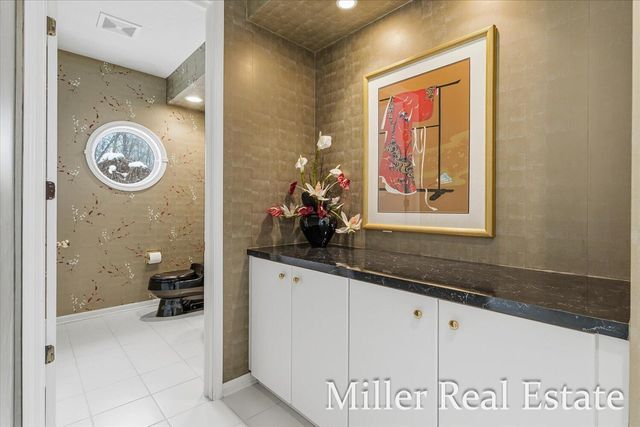 660 Indian Hills Drive, Hastings, MI 49058