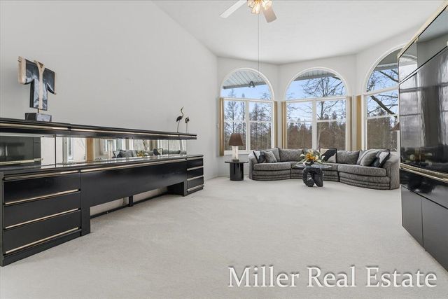 660 Indian Hills Drive, Hastings, MI 49058