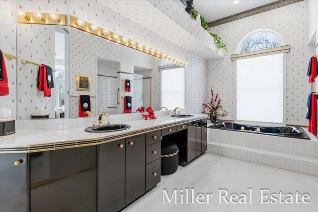 660 Indian Hills Drive, Hastings, MI 49058