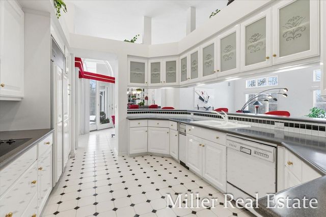 660 Indian Hills Drive, Hastings, MI 49058