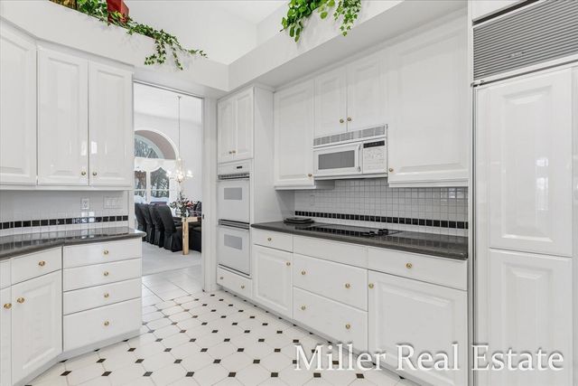 660 Indian Hills Drive, Hastings, MI 49058