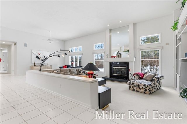 660 Indian Hills Drive, Hastings, MI 49058