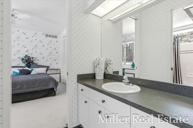 660 Indian Hills Drive, Hastings, MI 49058