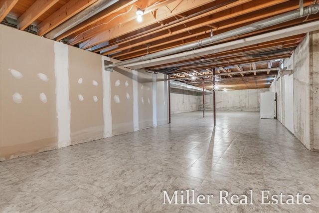 660 Indian Hills Drive, Hastings, MI 49058