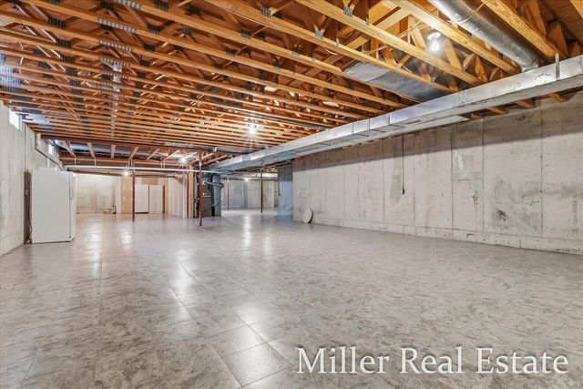 660 Indian Hills Drive, Hastings, MI 49058