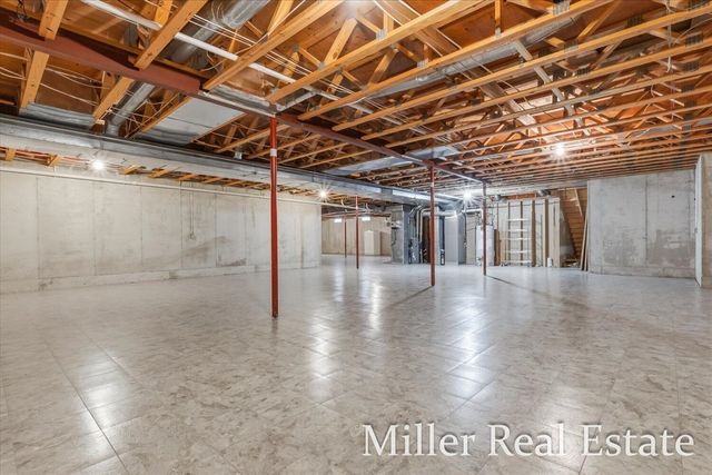 660 Indian Hills Drive, Hastings, MI 49058