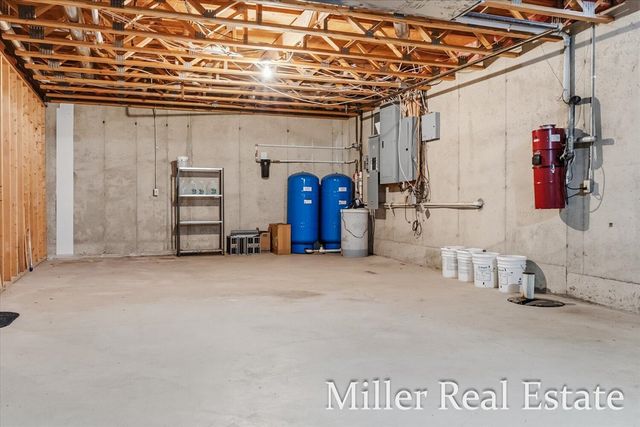 660 Indian Hills Drive, Hastings, MI 49058