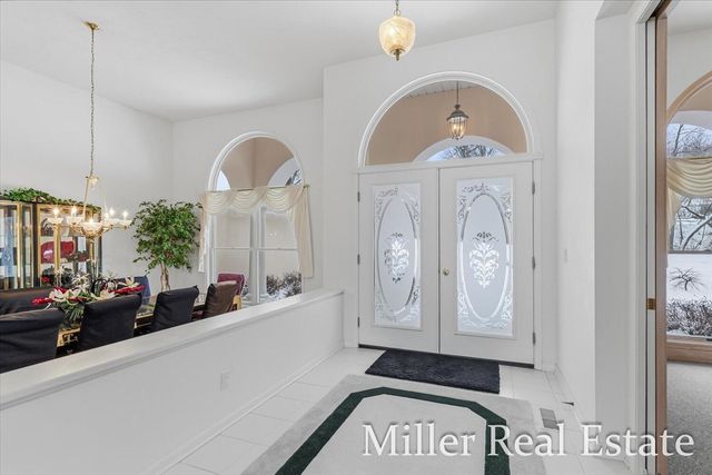 660 Indian Hills Drive, Hastings, MI 49058