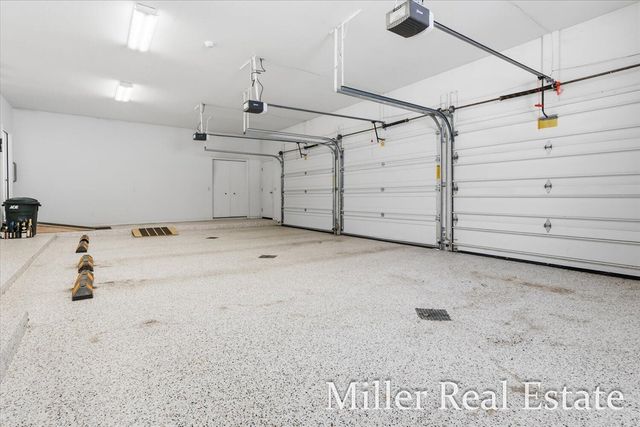 660 Indian Hills Drive, Hastings, MI 49058