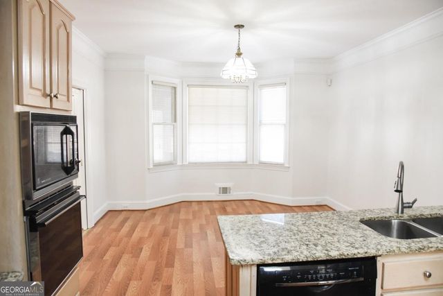 100 Acorn Ridge, Fayetteville, GA 30214