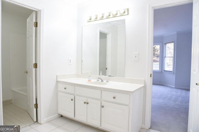 100 Acorn Ridge, Fayetteville, GA 30214