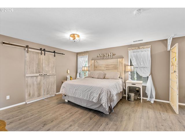 11304 Se NANCY Rd, Vancouver, WA 98664