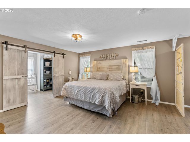 11304 Se NANCY Rd, Vancouver, WA 98664
