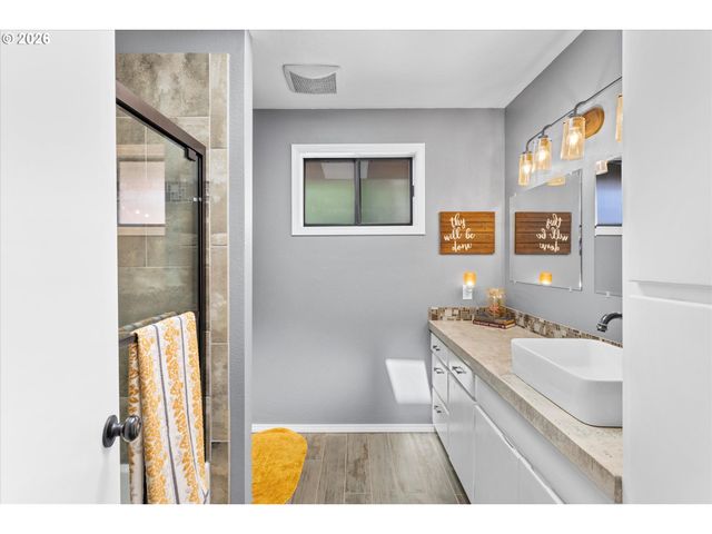 11304 Se NANCY Rd, Vancouver, WA 98664