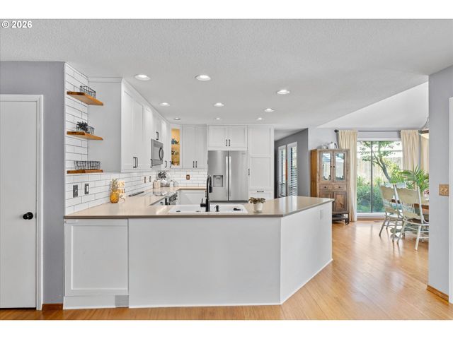 11304 Se NANCY Rd, Vancouver, WA 98664