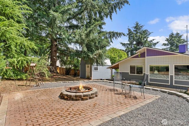 115 Riverview Drive, Chehalis, WA 98532
