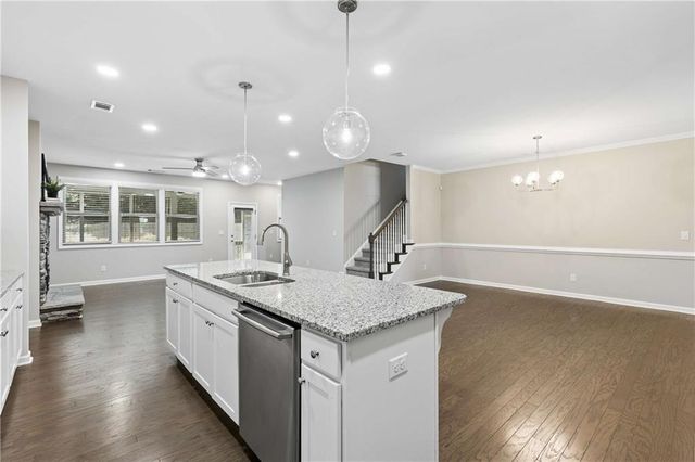216 William Creek Drive, Canton, GA 30115