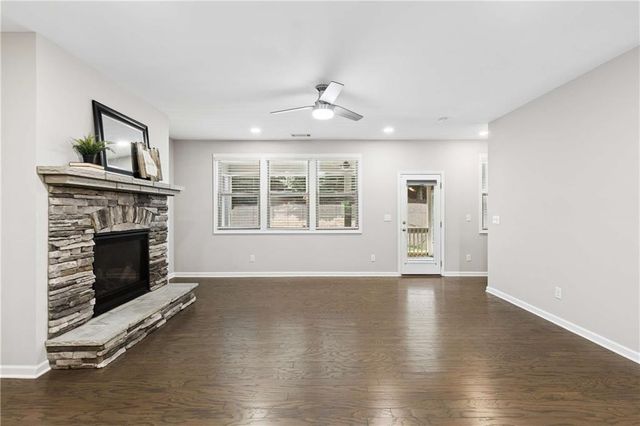 216 William Creek Drive, Canton, GA 30115