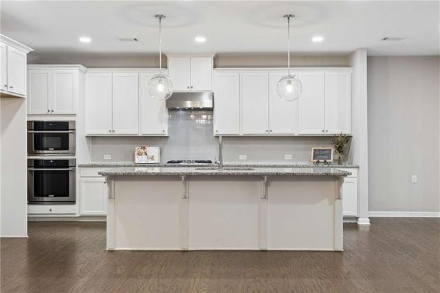 216 William Creek Drive, Canton, GA 30115