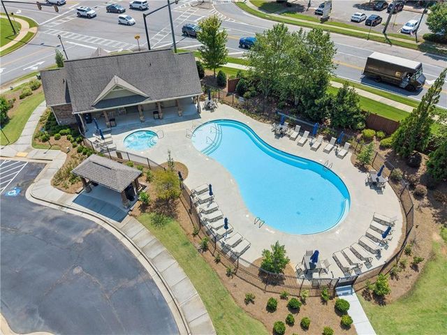 216 William Creek Drive, Canton, GA 30115