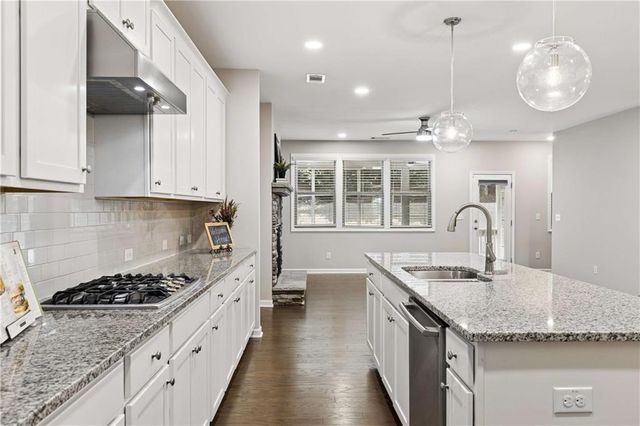 216 William Creek Drive, Canton, GA 30115