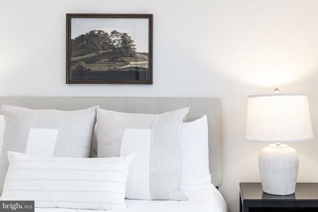 1540 POWELLS TAVERN PL, Herndon, VA 20170