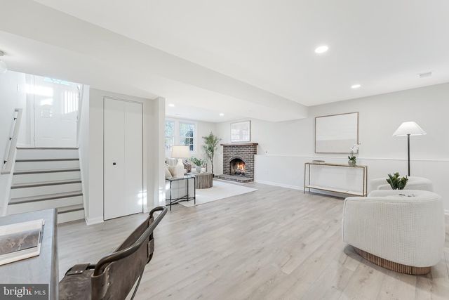 1540 POWELLS TAVERN PL, Herndon, VA 20170