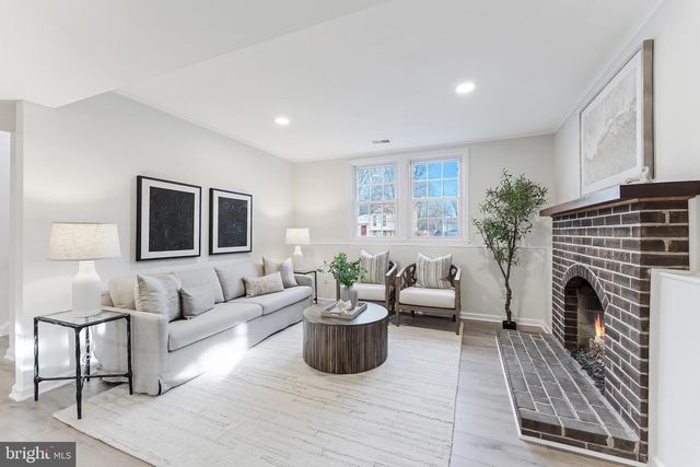 1540 POWELLS TAVERN PL, Herndon, VA 20170