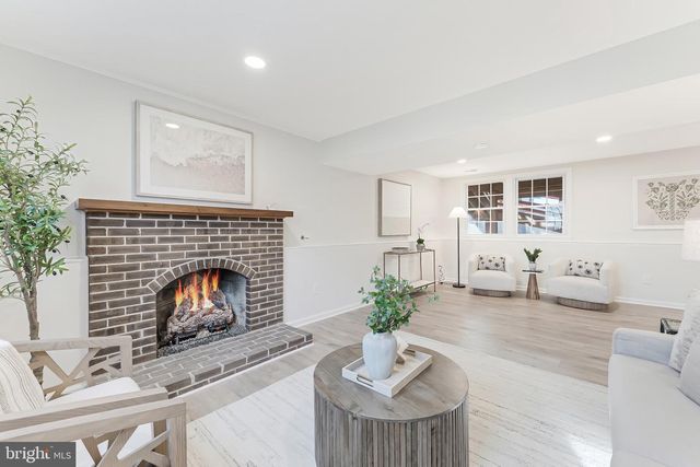 1540 POWELLS TAVERN PL, Herndon, VA 20170