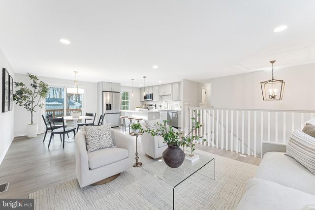 1540 POWELLS TAVERN PL, Herndon, VA 20170