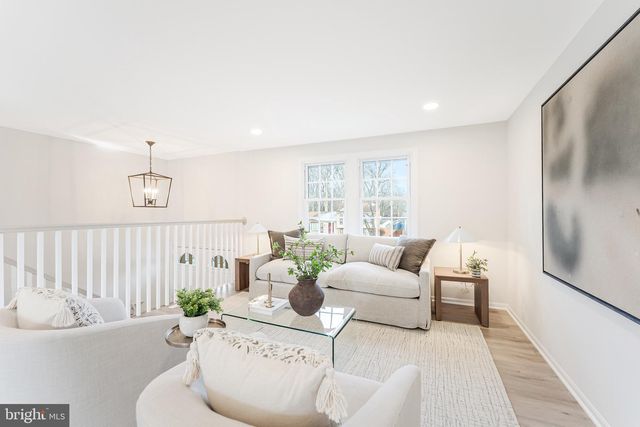 1540 POWELLS TAVERN PL, Herndon, VA 20170