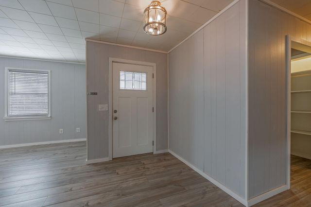 1310 Brazos Street, Hempstead, TX 77445