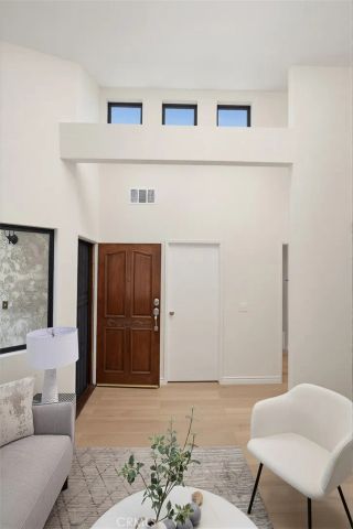 9626 Longden Avenue A, Temple City, CA 91780