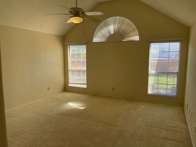 1520 Mission Ridge Trail, Carrollton, TX 75007