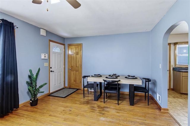 1043 Vine Street, Eau Claire, WI 54703