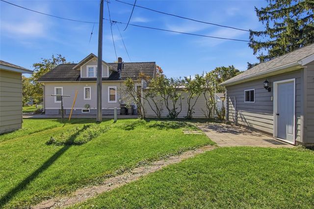 1043 Vine Street, Eau Claire, WI 54703