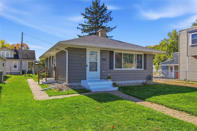 1043 Vine Street, Eau Claire, WI 54703