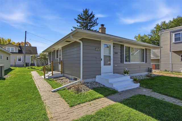 1043 Vine Street, Eau Claire, WI 54703