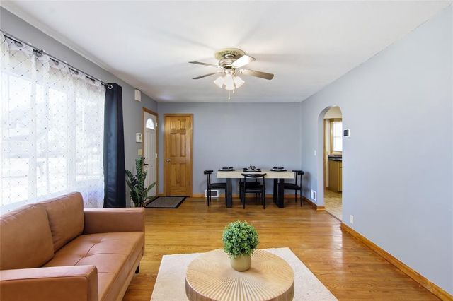 1043 Vine Street, Eau Claire, WI 54703