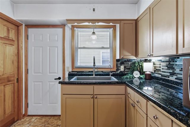 1043 Vine Street, Eau Claire, WI 54703