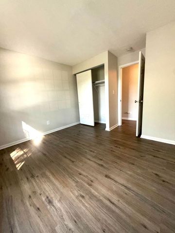 1440 Slade Avenue, 202, Columbus, OH 43235