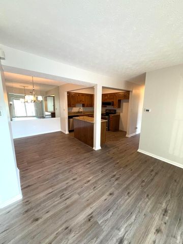 1440 Slade Avenue, 202, Columbus, OH 43235