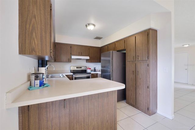 1530 RAVANA DRIVE, Orlando, FL 32822